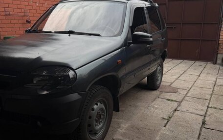 Chevrolet Niva I рестайлинг, 2006 год, 250 000 рублей, 2 фотография