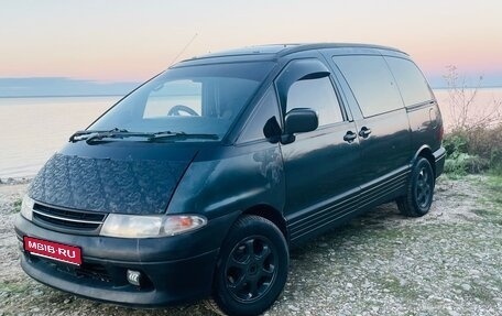 Toyota Estima III рестайлинг -2, 1995 год, 470 000 рублей, 1 фотография