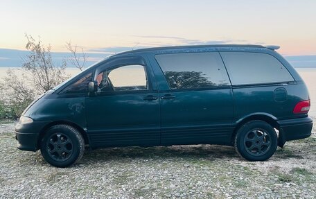 Toyota Estima III рестайлинг -2, 1995 год, 470 000 рублей, 3 фотография