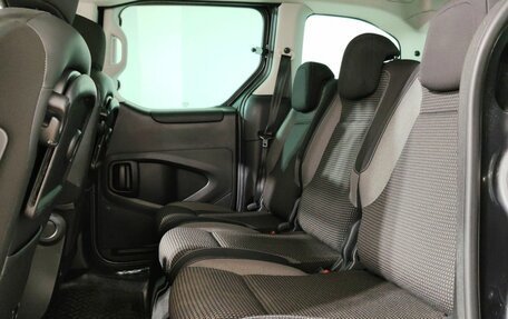 Peugeot Partner II рестайлинг 2, 2017 год, 1 180 000 рублей, 14 фотография