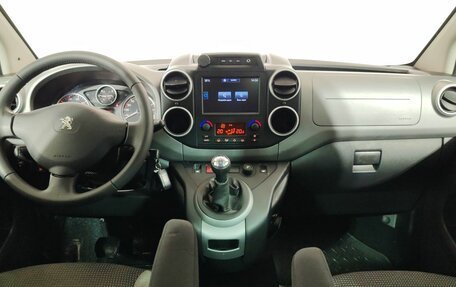 Peugeot Partner II рестайлинг 2, 2017 год, 1 180 000 рублей, 10 фотография