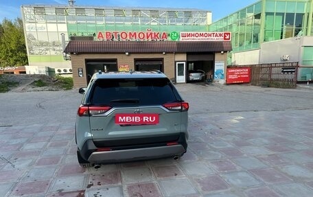 Toyota RAV4, 2020 год, 3 750 000 рублей, 12 фотография