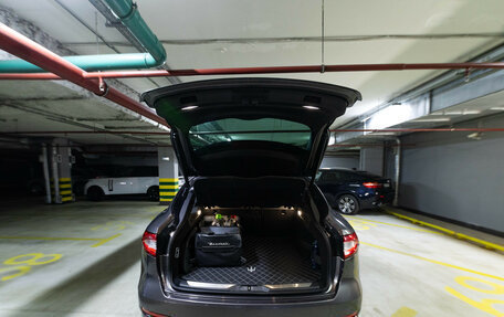 Maserati Levante I, 2017 год, 3 899 999 рублей, 19 фотография