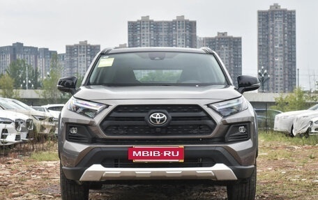 Toyota RAV4, 2025 год, 2 530 000 рублей, 2 фотография