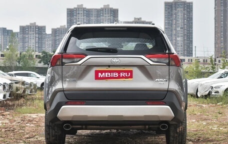 Toyota RAV4, 2025 год, 2 530 000 рублей, 6 фотография