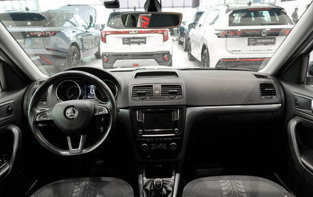 Skoda Yeti I рестайлинг, 2017 год, 1 150 000 рублей, 14 фотография