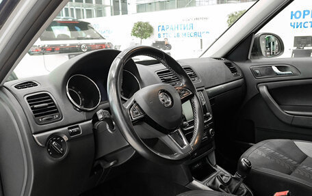 Skoda Yeti I рестайлинг, 2017 год, 1 150 000 рублей, 16 фотография