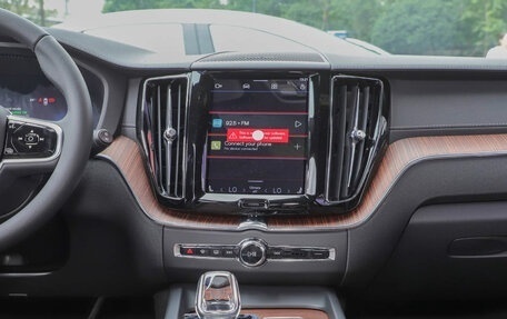 Volvo XC60 II, 2022 год, 3 100 000 рублей, 12 фотография