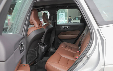 Volvo XC60 II, 2022 год, 3 100 000 рублей, 17 фотография