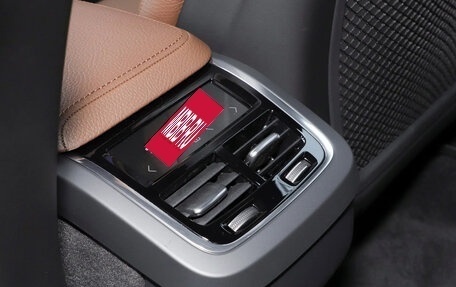 Volvo XC60 II, 2022 год, 3 100 000 рублей, 20 фотография