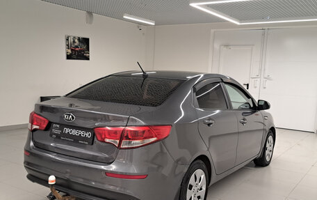 KIA Rio III рестайлинг, 2017 год, 864 000 рублей, 6 фотография