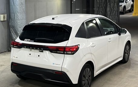 Nissan Note, 2022 год, 1 400 000 рублей, 3 фотография