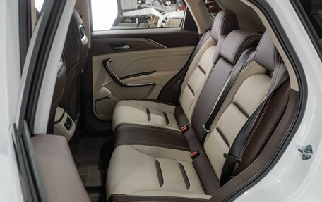 FAW Bestune T77, 2023 год, 2 049 000 рублей, 9 фотография
