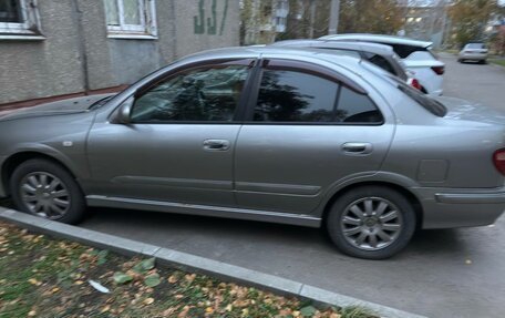 Nissan Bluebird XI, 2000 год, 315 000 рублей, 4 фотография