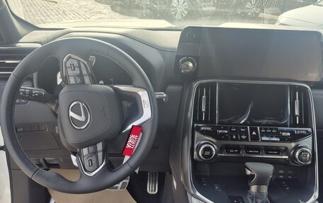 Lexus LX, 2025 год, 18 900 000 рублей, 10 фотография