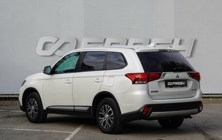 Mitsubishi Outlander III рестайлинг 3, 2018 год, 1 890 000 рублей, 2 фотография