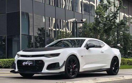 Chevrolet Camaro VI, 2017 год, 2 600 000 рублей, 2 фотография