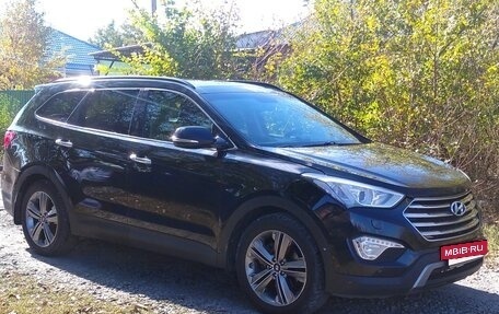 Hyundai Santa Fe III рестайлинг, 2013 год, 1 850 000 рублей, 3 фотография
