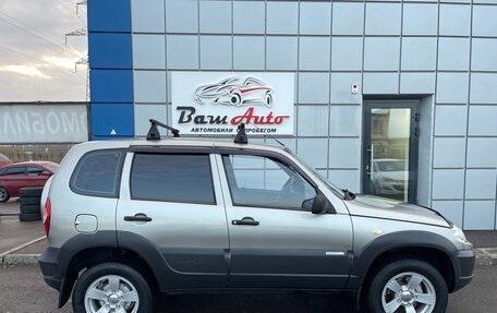 Chevrolet Niva I рестайлинг, 2011 год, 597 000 рублей, 8 фотография