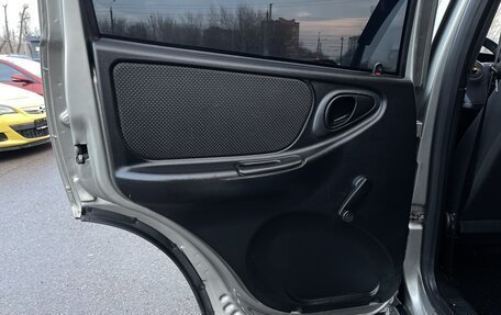 Chevrolet Niva I рестайлинг, 2011 год, 597 000 рублей, 17 фотография