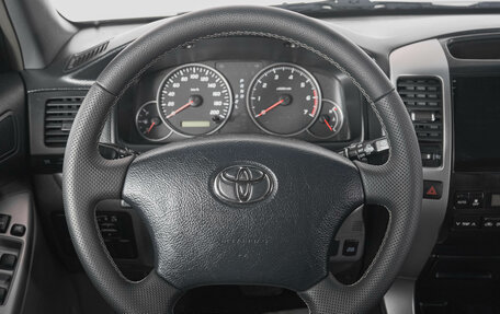 Toyota Land Cruiser Prado 120 рестайлинг, 2007 год, 2 099 000 рублей, 16 фотография