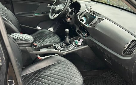 KIA Sportage III, 2013 год, 900 000 рублей, 6 фотография