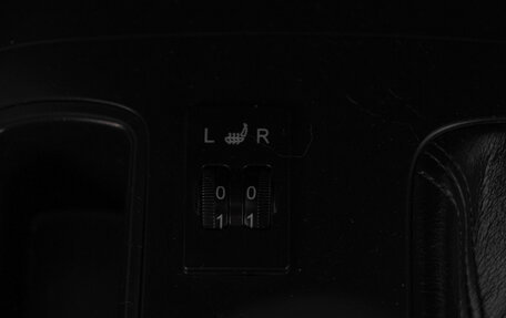 Toyota Land Cruiser Prado 120 рестайлинг, 2007 год, 2 099 000 рублей, 21 фотография