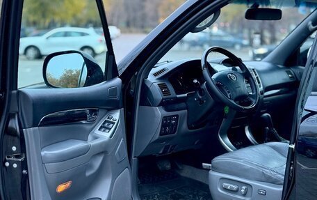 Toyota Land Cruiser Prado 120 рестайлинг, 2008 год, 2 100 000 рублей, 18 фотография