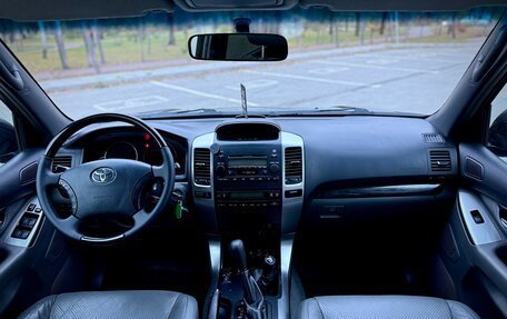 Toyota Land Cruiser Prado 120 рестайлинг, 2008 год, 2 100 000 рублей, 21 фотография