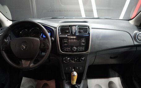 Renault Sandero II рестайлинг, 2015 год, 1 099 000 рублей, 9 фотография