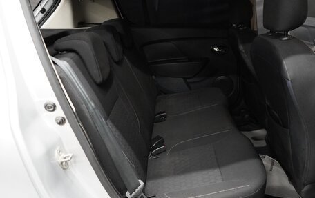 Renault Sandero II рестайлинг, 2015 год, 1 099 000 рублей, 22 фотография