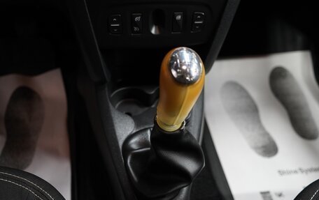 Renault Sandero II рестайлинг, 2015 год, 1 099 000 рублей, 18 фотография