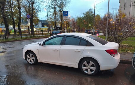 Chevrolet Cruze II, 2011 год, 600 000 рублей, 8 фотография