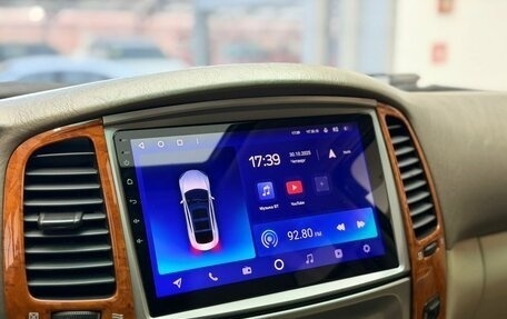 Toyota Land Cruiser 100 рестайлинг 2, 2007 год, 1 700 000 рублей, 10 фотография