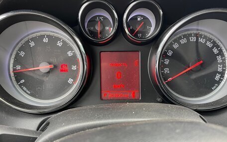 Opel Astra J, 2011 год, 625 000 рублей, 12 фотография