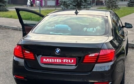 BMW 5 серия, 2016 год, 2 600 000 рублей, 3 фотография