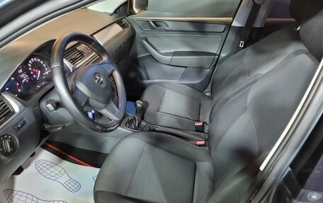 Skoda Rapid I, 2015 год, 889 000 рублей, 7 фотография