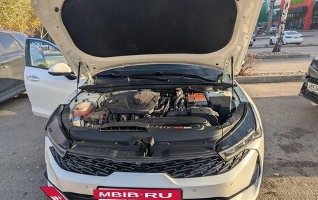 KIA K5, 2021 год, 2 800 000 рублей, 7 фотография