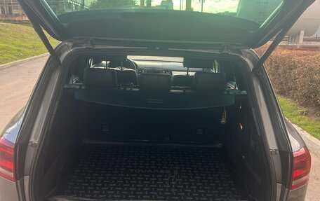 Volkswagen Touareg III, 2017 год, 2 300 000 рублей, 5 фотография