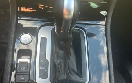 Volkswagen Touareg III, 2017 год, 2 300 000 рублей, 11 фотография