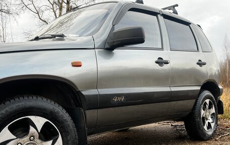 Chevrolet Niva I рестайлинг, 2005 год, 320 000 рублей, 4 фотография