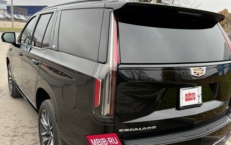 Cadillac Escalade V, 2023 год, 13 900 000 рублей, 5 фотография