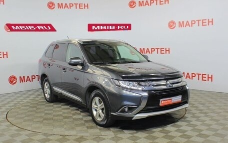 Mitsubishi Outlander III рестайлинг 3, 2016 год, 1 672 000 рублей, 3 фотография
