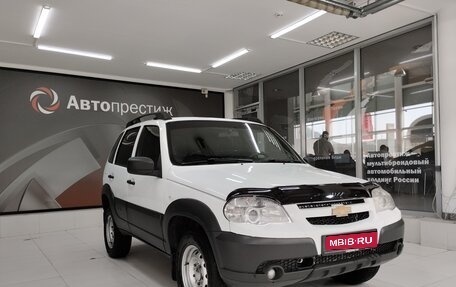 Chevrolet Niva I рестайлинг, 2018 год, 680 000 рублей, 1 фотография