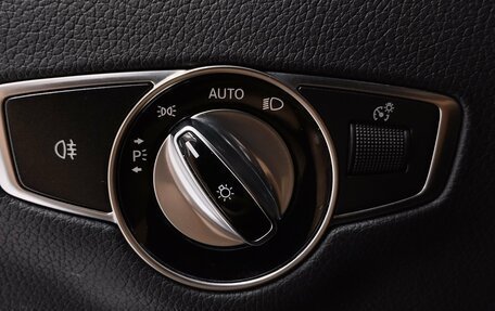 Mercedes-Benz E-Класс, 2019 год, 3 450 000 рублей, 20 фотография