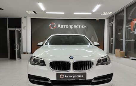 BMW 5 серия, 2015 год, 1 920 000 рублей, 2 фотография
