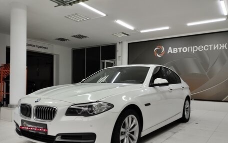 BMW 5 серия, 2015 год, 1 920 000 рублей, 3 фотография