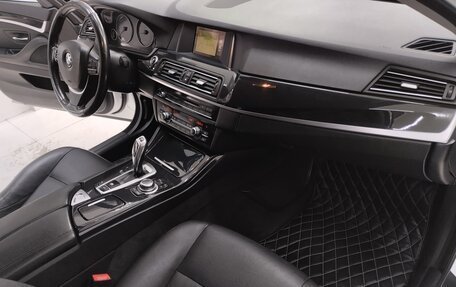 BMW 5 серия, 2015 год, 1 920 000 рублей, 9 фотография