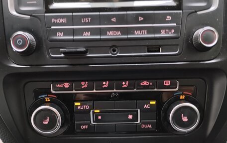 Volkswagen Jetta VI, 2012 год, 1 099 000 рублей, 14 фотография