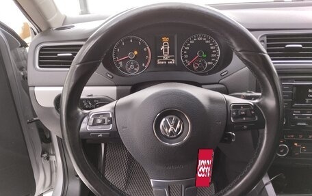 Volkswagen Jetta VI, 2012 год, 1 099 000 рублей, 10 фотография